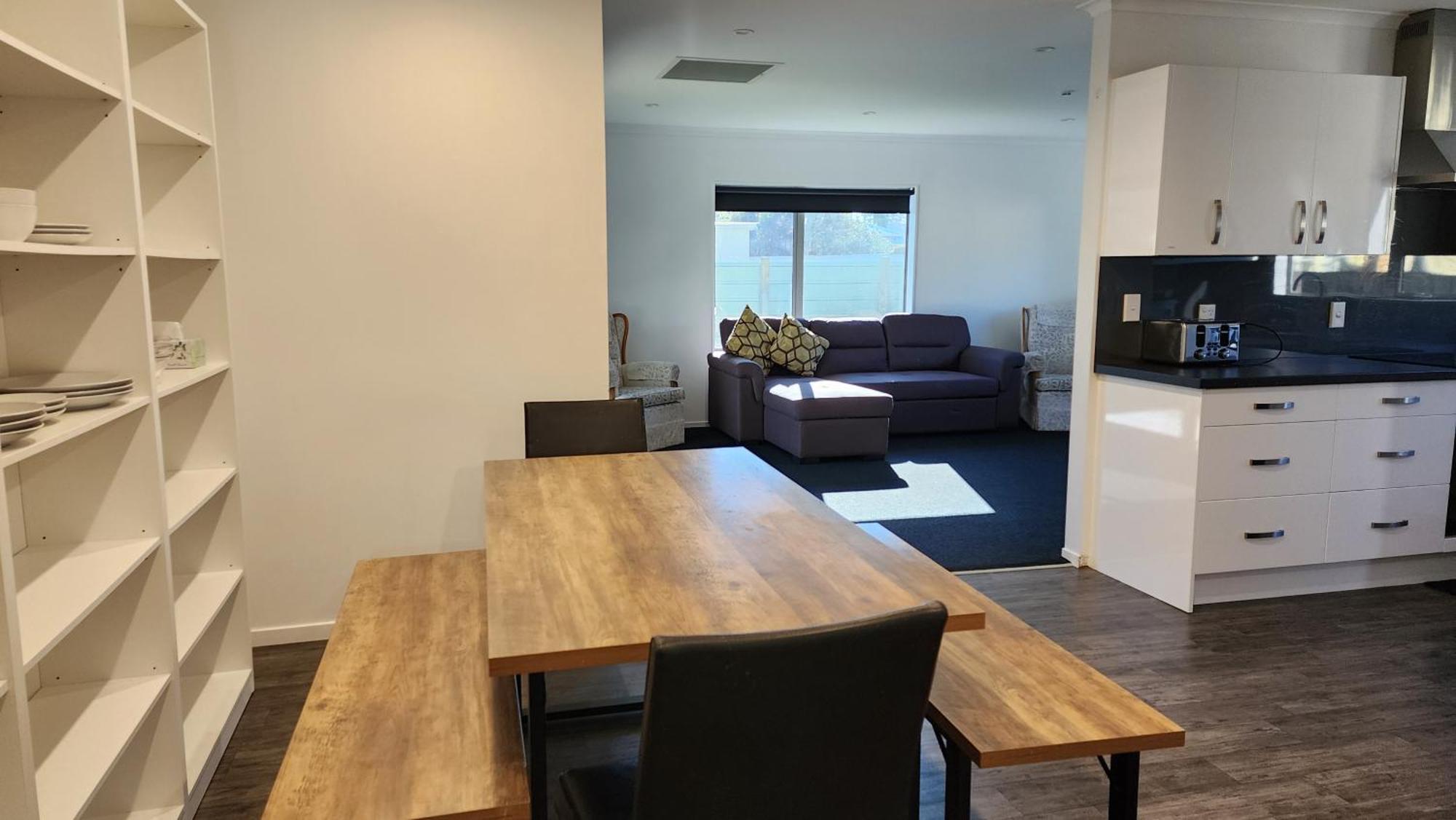 Oaktree Entire Holiday Home, Sleeps 8 To12 Rotorua Eksteriør bilde