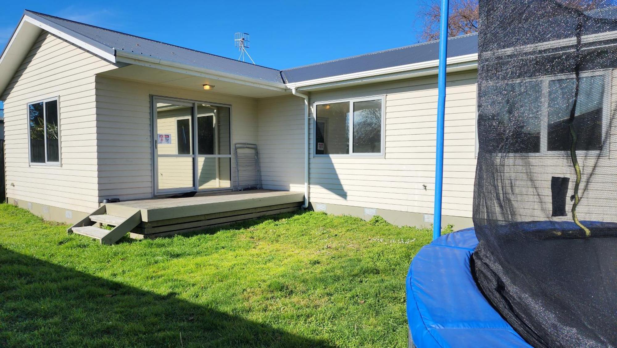 Oaktree Entire Holiday Home, Sleeps 8 To12 Rotorua Eksteriør bilde