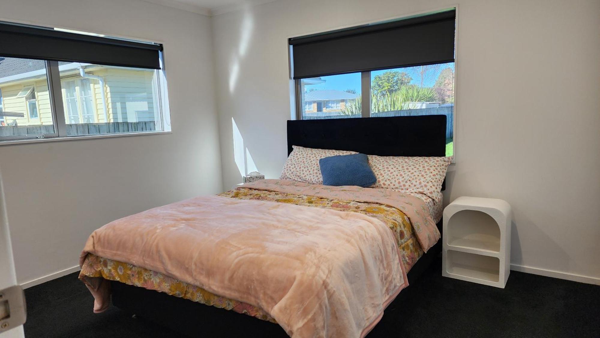Oaktree Entire Holiday Home, Sleeps 8 To12 Rotorua Eksteriør bilde